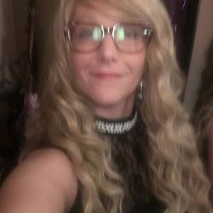 Meet your Posher, Denise